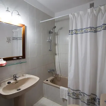 Canaima 103 Aptos Canaima 1 Dormitorio Puerto D アパート